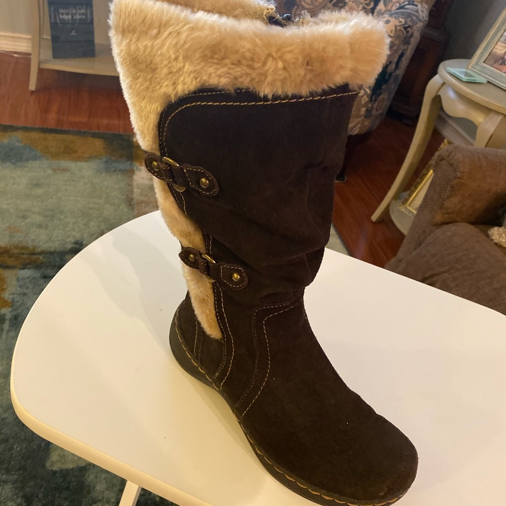 St. John’s Bay Boots Size 8